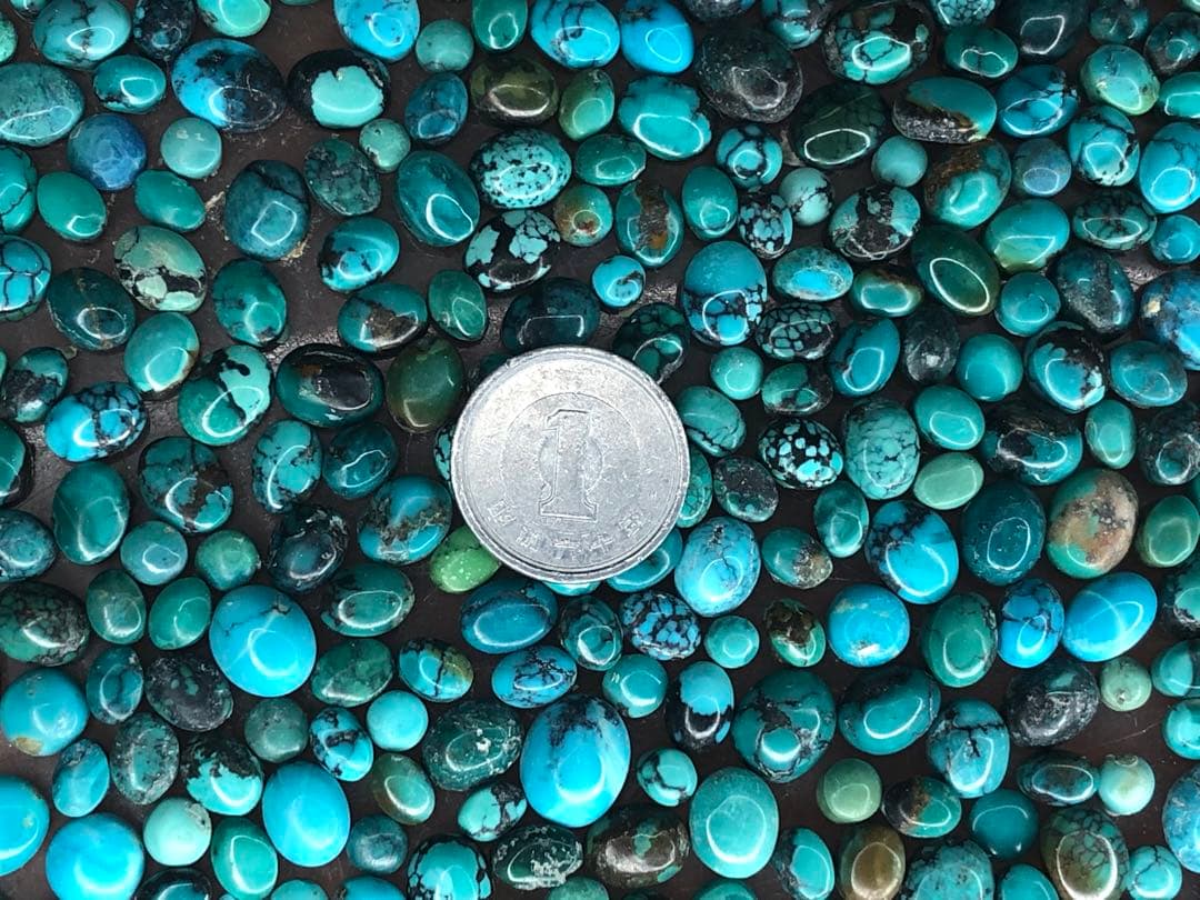 A060 天然 ターコイズ 原石 トルコ石　パーツ