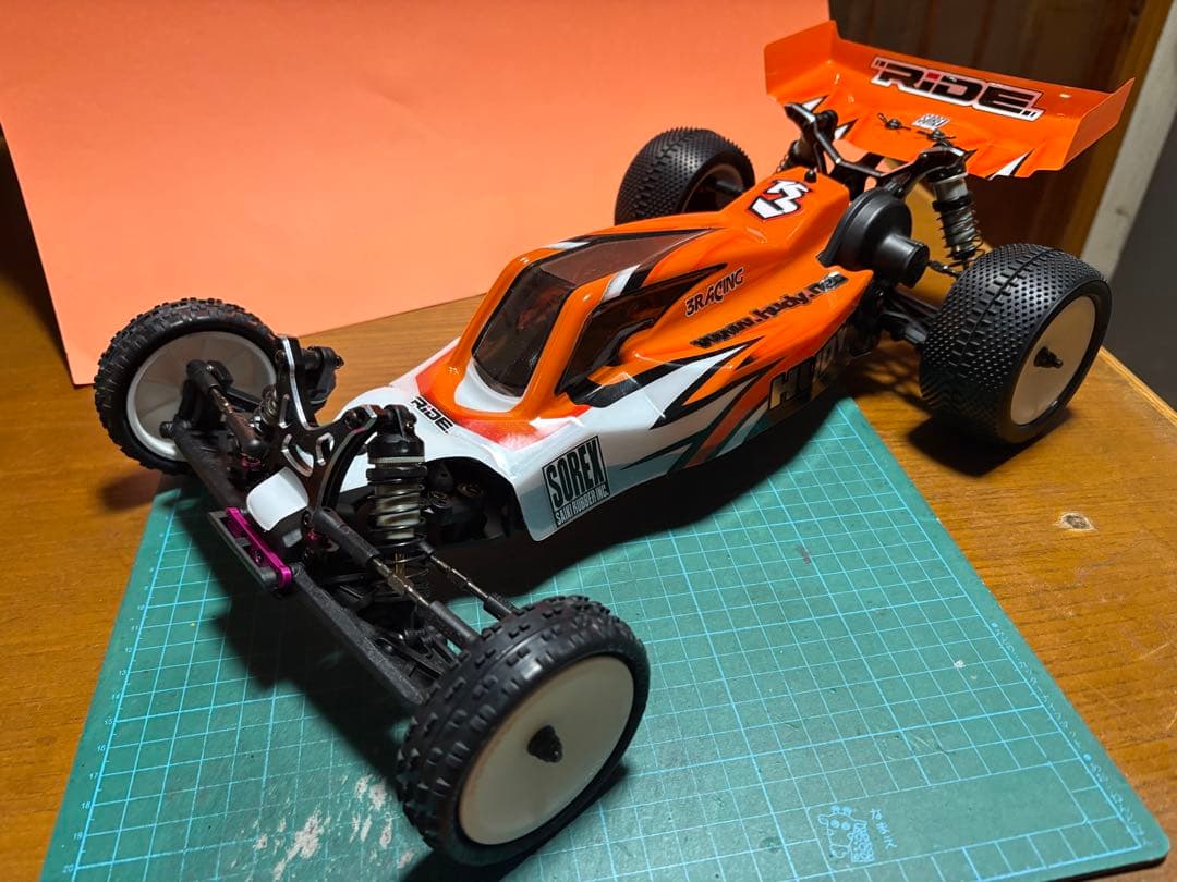 美品] 3レーシング 1/10 2WD CACTUS Pro メカ付き完成品 - メルカリ