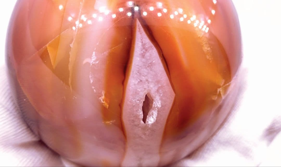 カーネリアン　スフィア　笑口　ジオード　302g　60㎜　龍穴　開運　財運