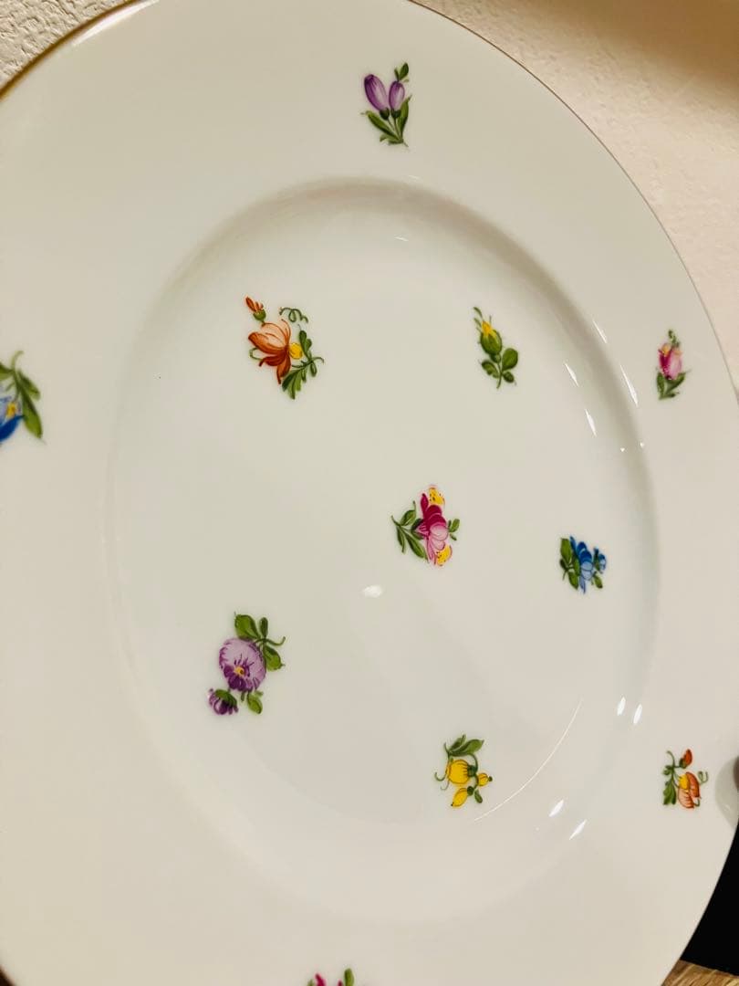 ★12月28日まで限定価格★アウガルテン　ケーキプレート　金縁　19cm 美品