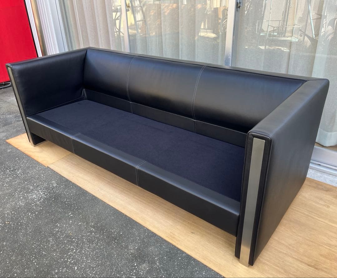 FLACE フレイス　本革　3Sソファ　ソラリオ　 68万　モダン　3人掛け