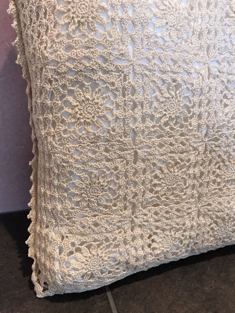 レース編み クッションカバー 編み物 ハンドメイド