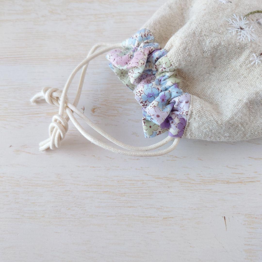 ちっちゃな巾着 サシェ M ／詰替タイプ【猫と綿毛】