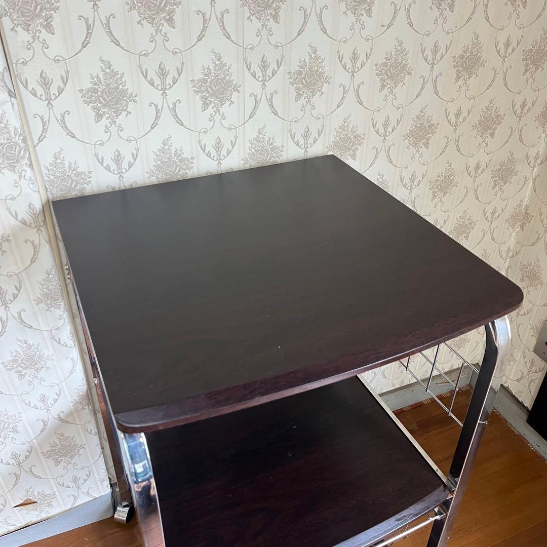 【中古品】アイアンフレーム レンジラック メタル キャスター付き キッチンラック