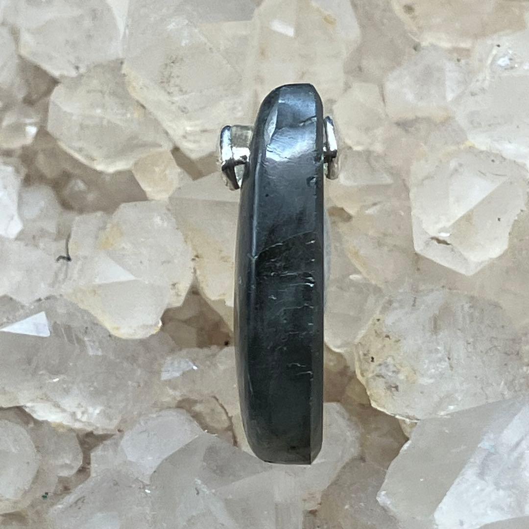 ヒマラヤ水晶 原石 パワーストーン ヒーリングストーン虹入 高波動 天然石