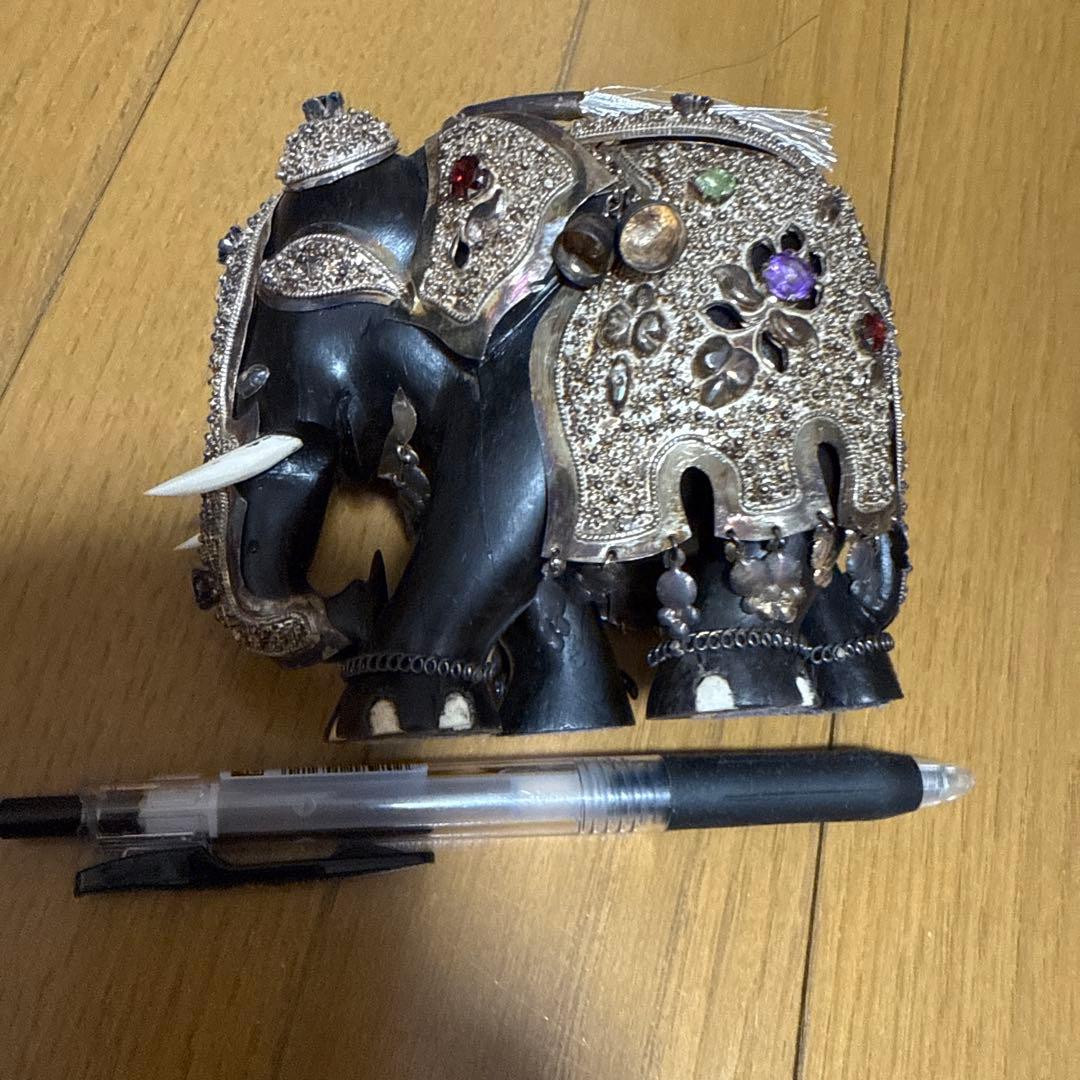 【木彫り象　シルバー装飾】ゾウの置物　スリランカ　当時物　蔵出し品