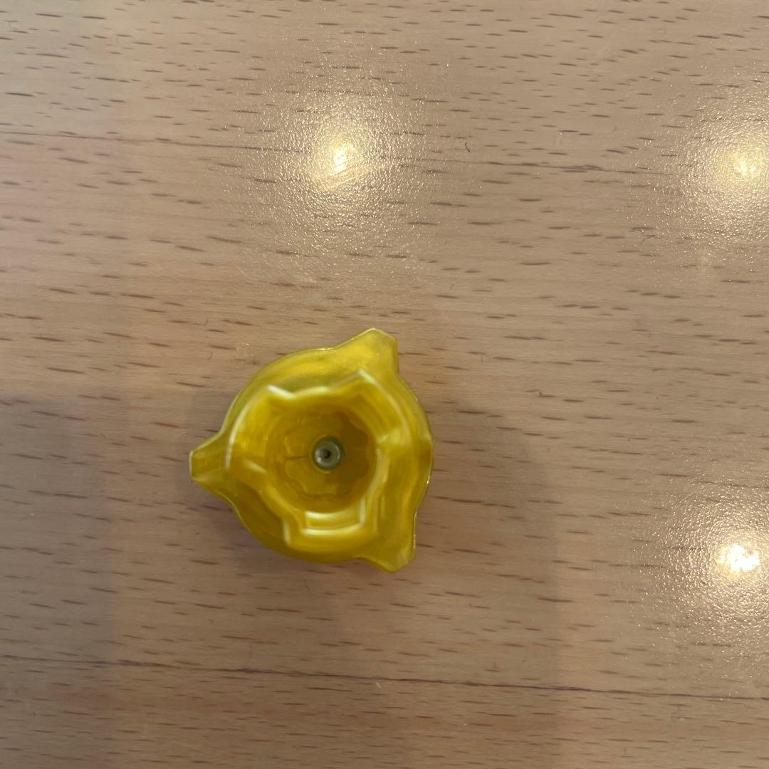 ワルキューレボルトS4-70V 内収録 ロックチップ ベイブレードX - メルカリ