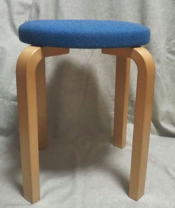 アルテックスツール E60 4本脚 布張り