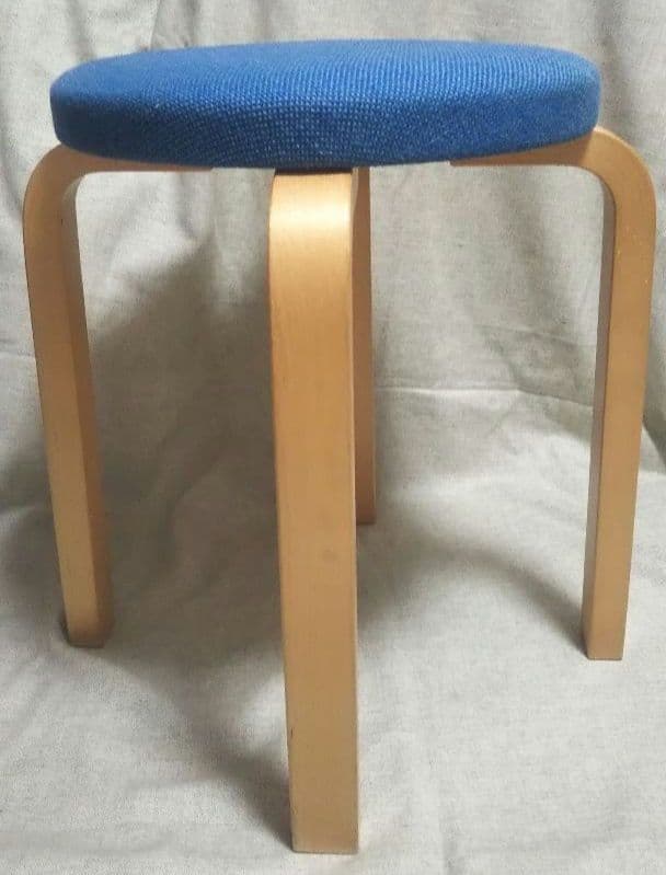 アルテックスツール E60 4本脚 布張り