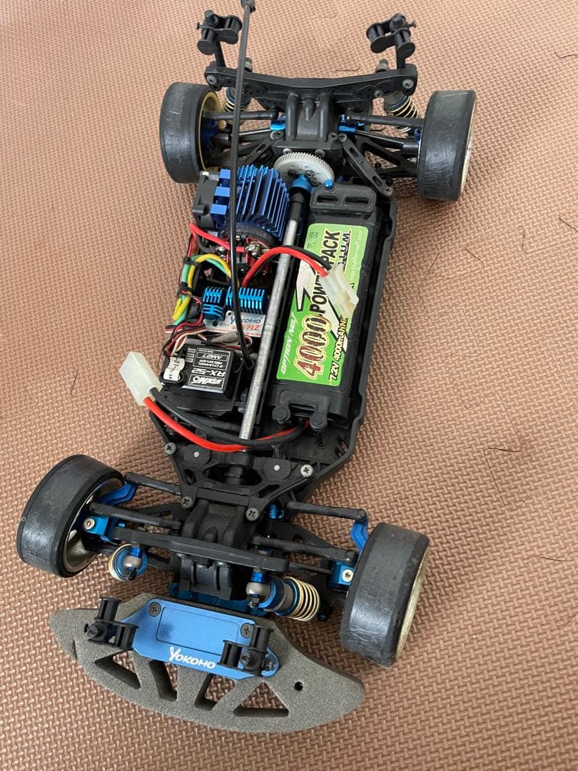 ヨコモドリフトパッケージ　1/10 ドリパケ　アリスト　チェイサー（おまけ）