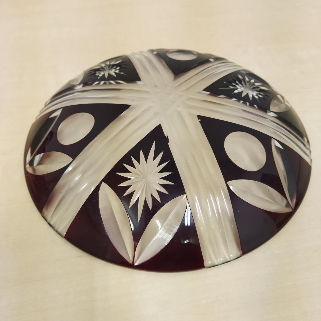 切り子ボウル カットガラス レトロ 花柄 赤色 径約24cm 皿