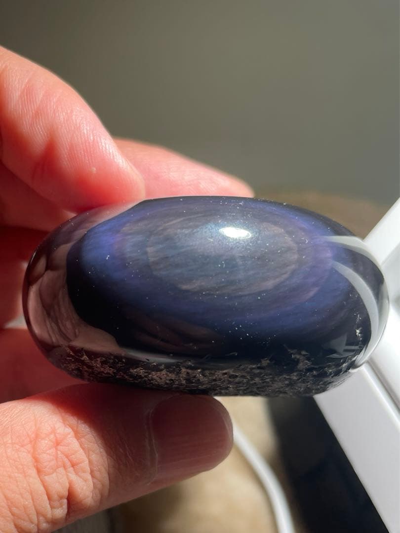 研磨品　十勝石玲瓏　ブルーパープルシラー　ほぼ全面磨き　レインボーオブシディアン