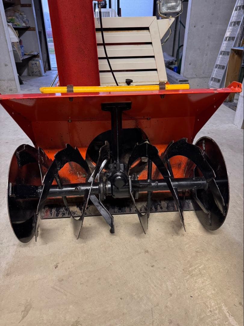 Kubota KSR9 除雪機