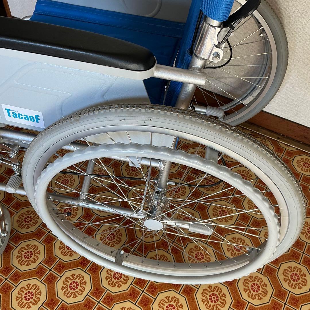 アルミ製車いす　TacaoF テイコブ　BM-02 自走用車椅子 アルミ