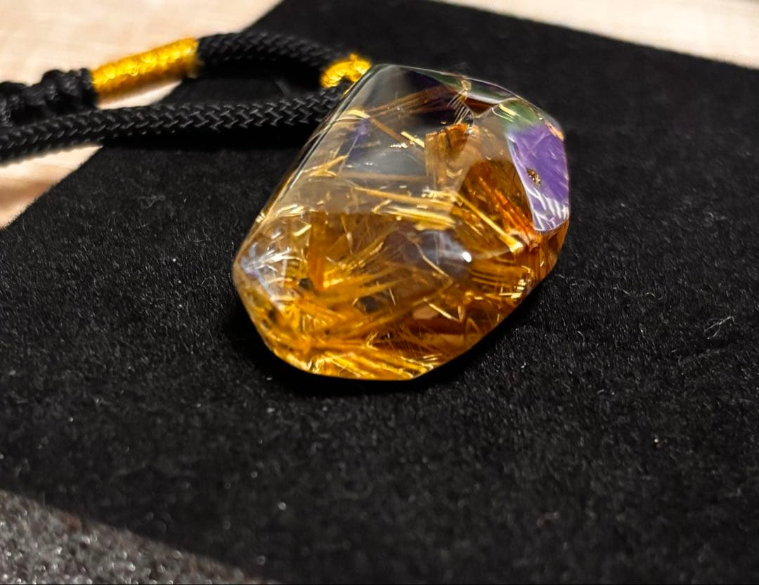 天然ルチルクォーツ ペンダント 高品質 金運石