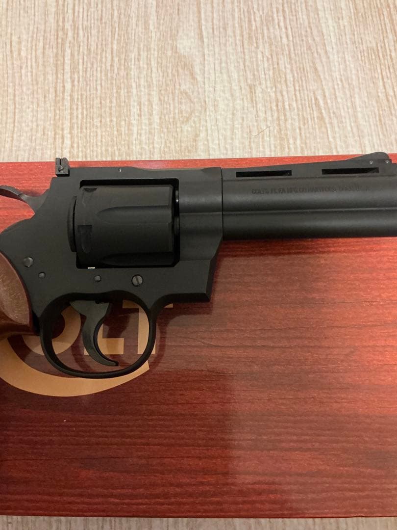 タナカ コルトパイソン.357マグナム 4インチ Rモデル ヘビーウェイト