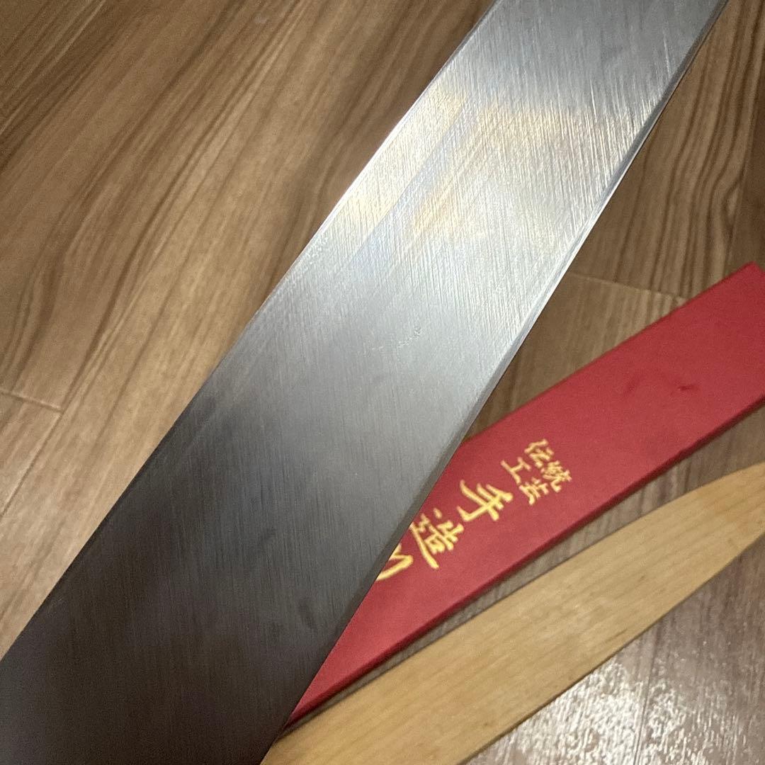 菊一包永作　柳刃包丁　青鋼水本焼　尺　鞘箱付き　波紋綺麗