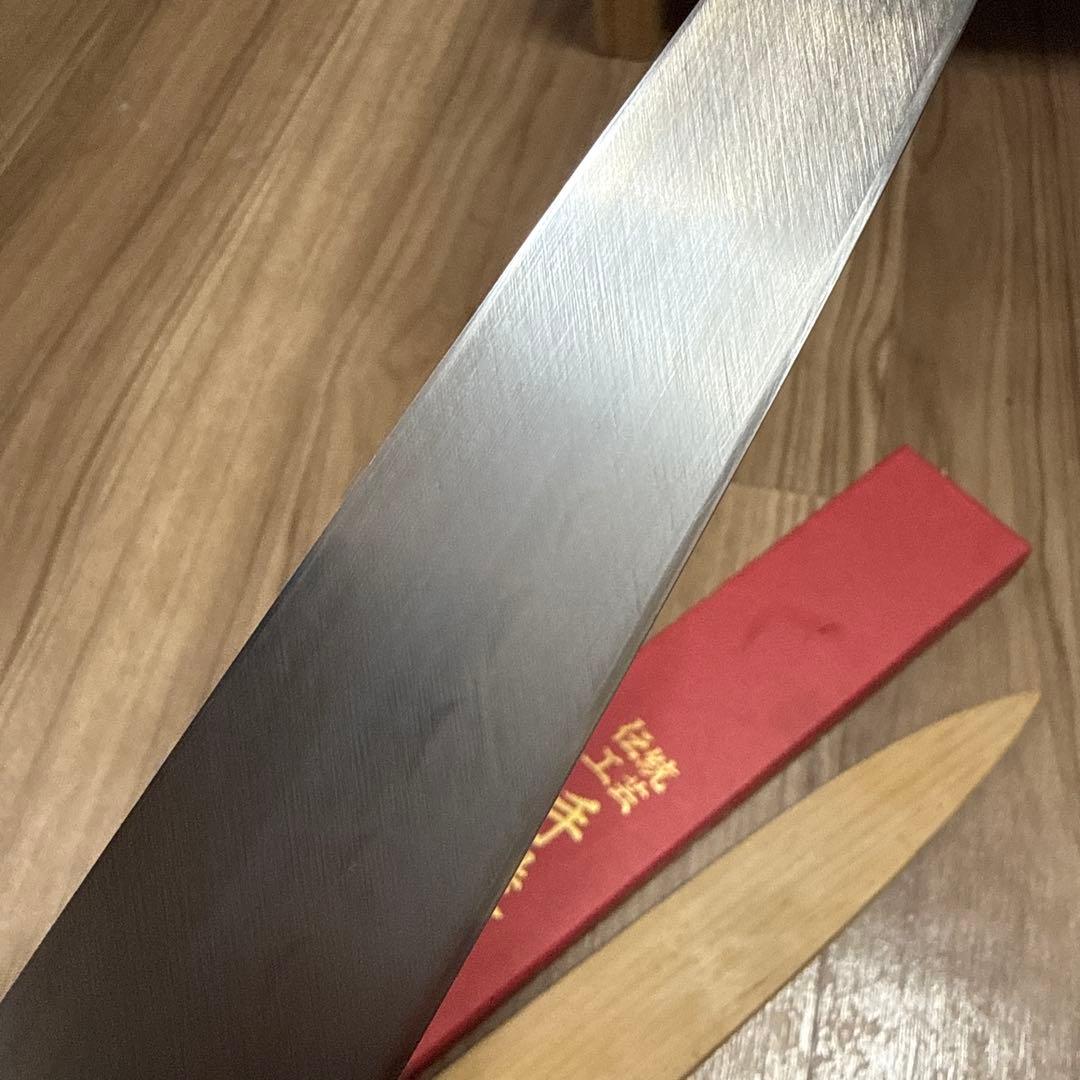 菊一包永作　柳刃包丁　青鋼水本焼　尺　鞘箱付き　波紋綺麗