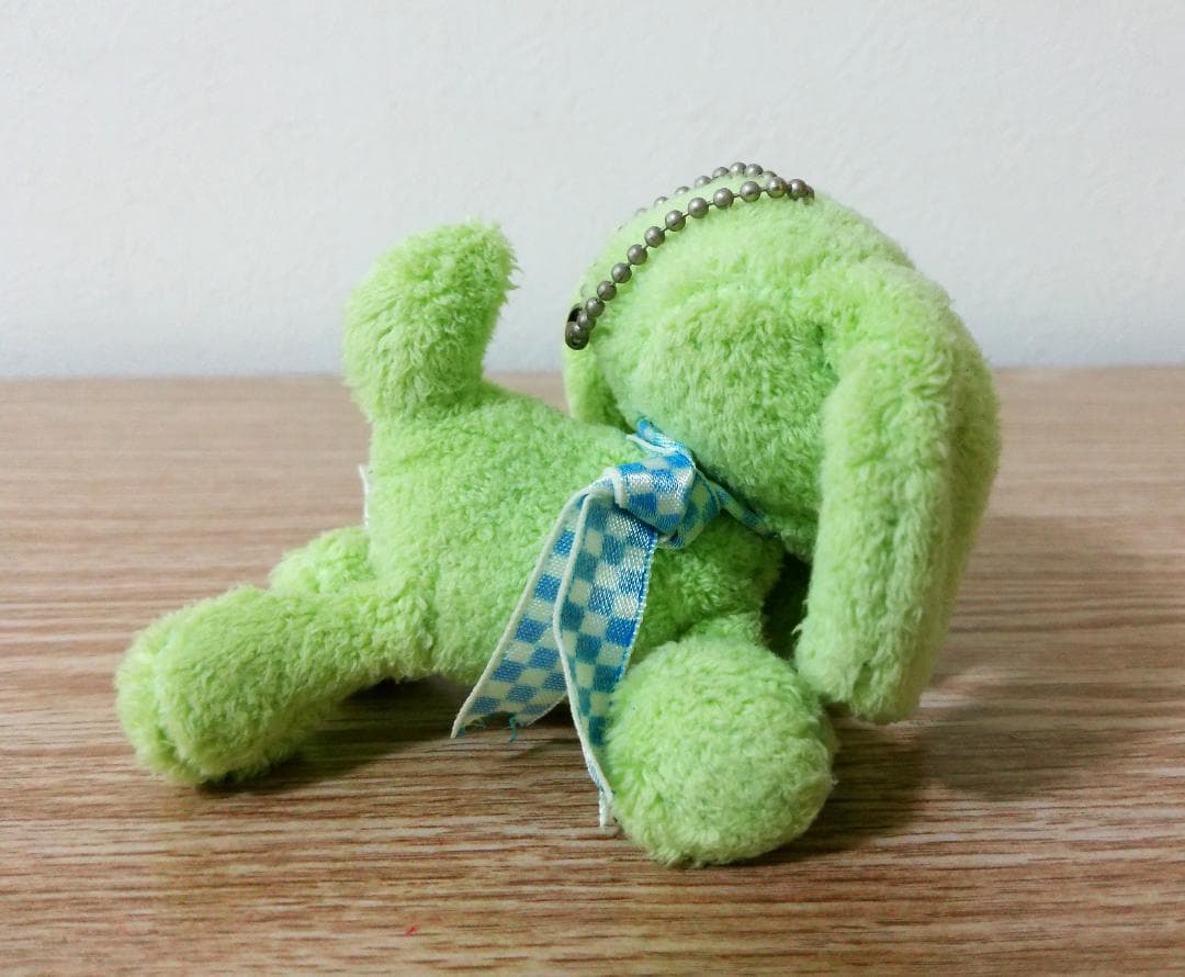 シナダ　SHINADA　子犬　グリーン　ぬいぐるみ　ボールキーチェーン　当時品