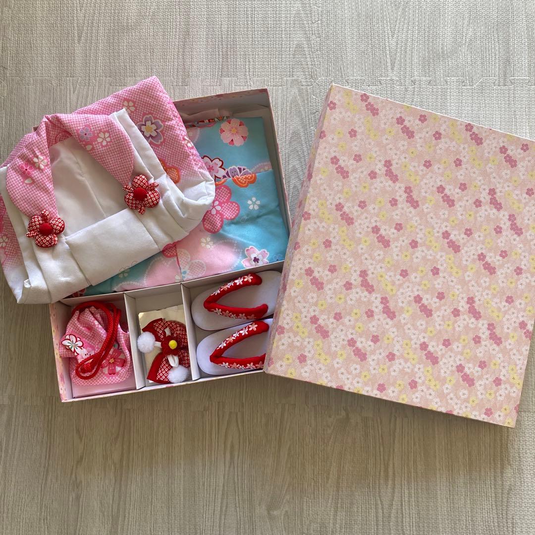 七五三　水色着物 桜模様　鞠ピンク