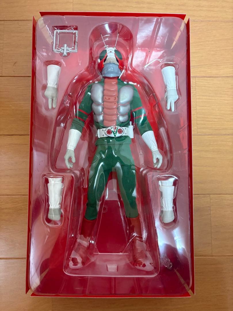 メディコムトイ　RAH220 仮面ライダーV3 　フィギュア