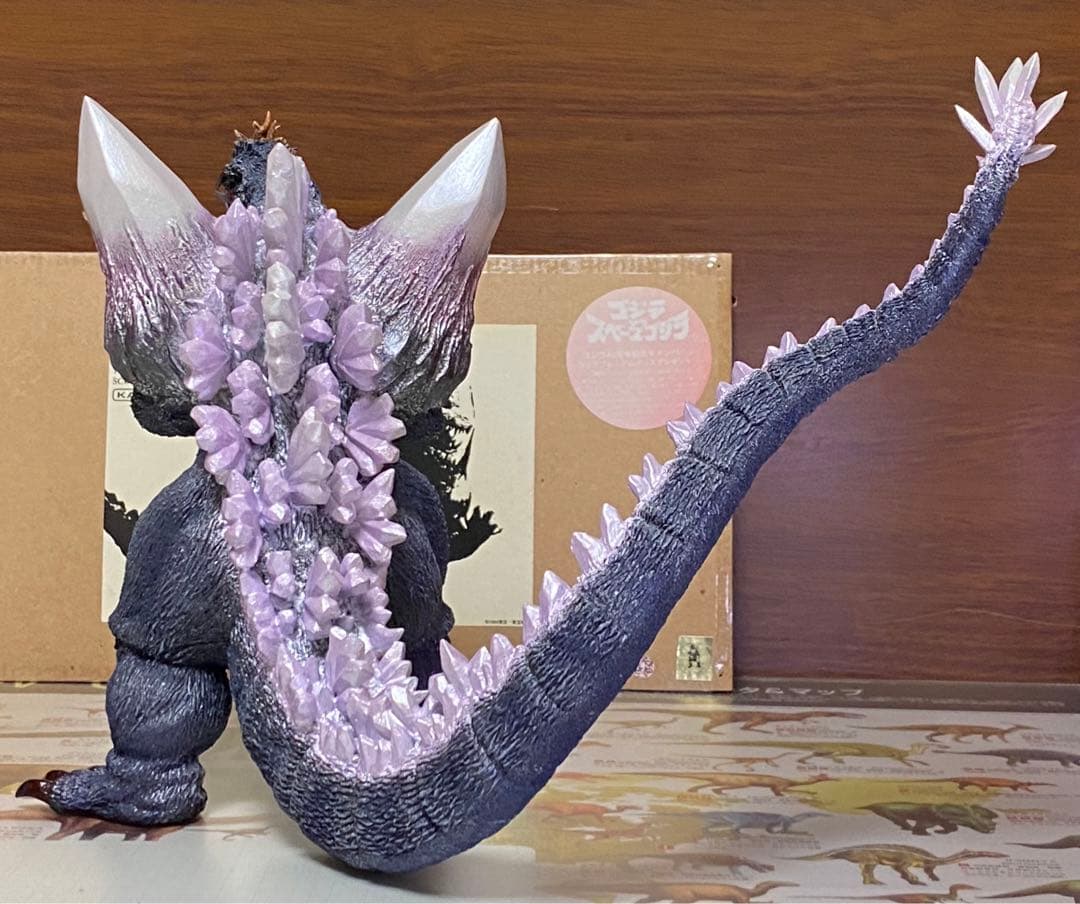 海洋堂 スペースゴジラ レジンキャストキット完成品 原型製作 酒井