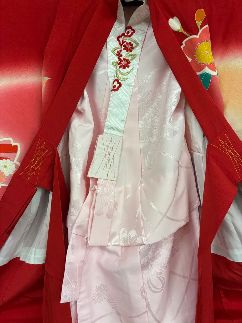 子供の着物　長襦袢付き　扇に花柄模様　七五三