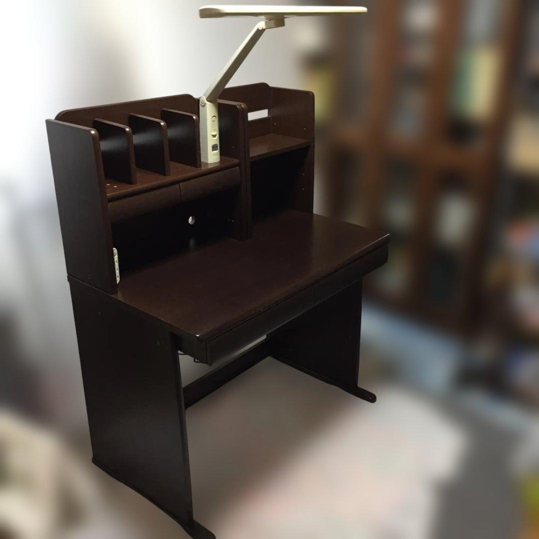 デスク　学習机　ニトリ　本棚・照明付属　ダークブラウン　引取り限定（埼玉北西部）