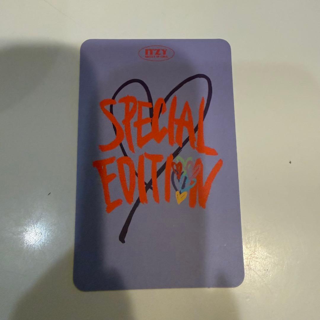 ITZY ユナ トレカ crazy in love - メルカリ