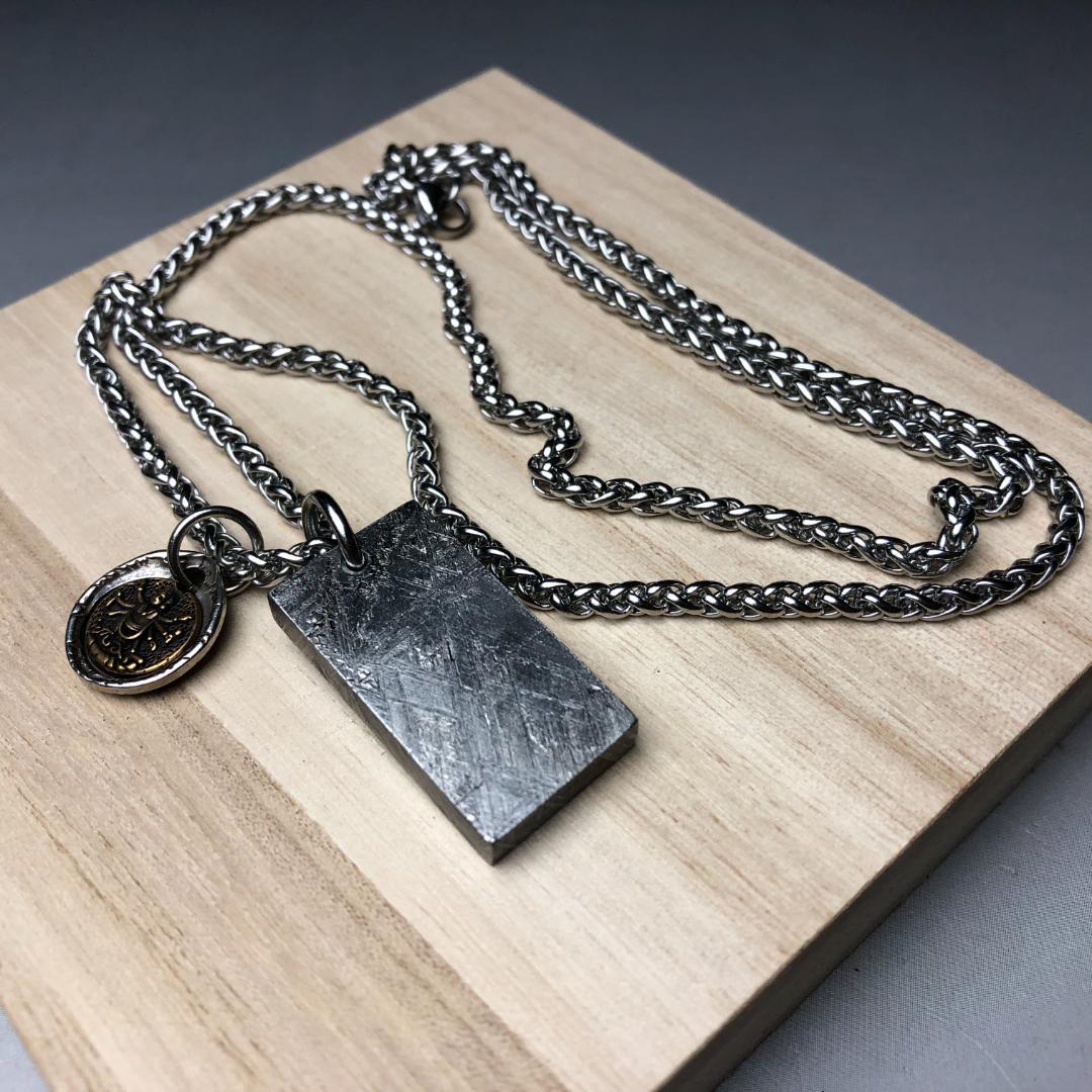 隕石 ムオニオナルスタ隕石 ペンダントトップ 重さ約20g