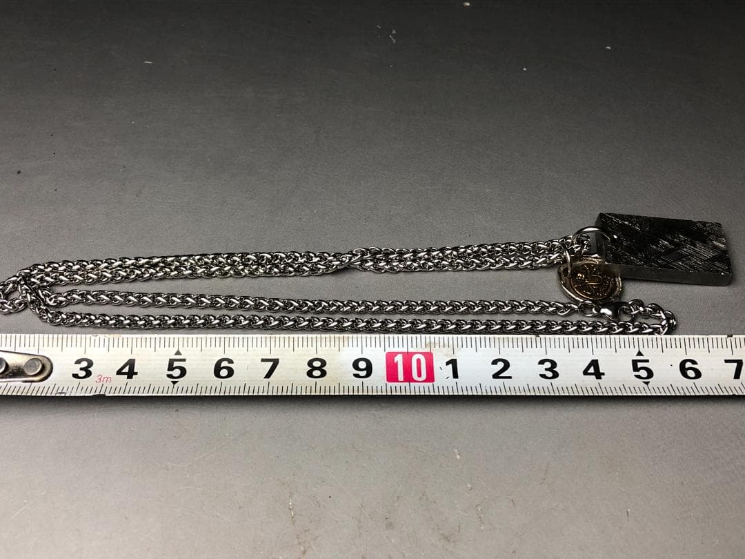 隕石 ムオニオナルスタ隕石 ペンダントトップ 重さ約20g