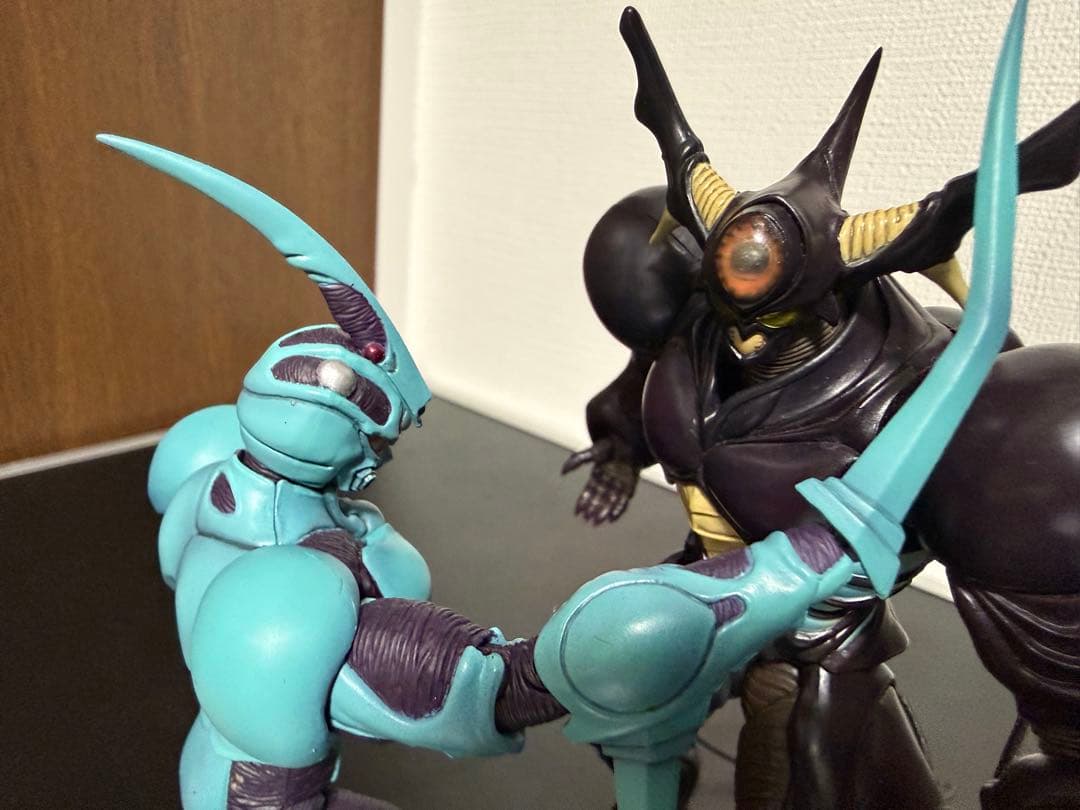 ガイバー　 強殖装甲ガイバー アプトム　フィギュア　ジャンク