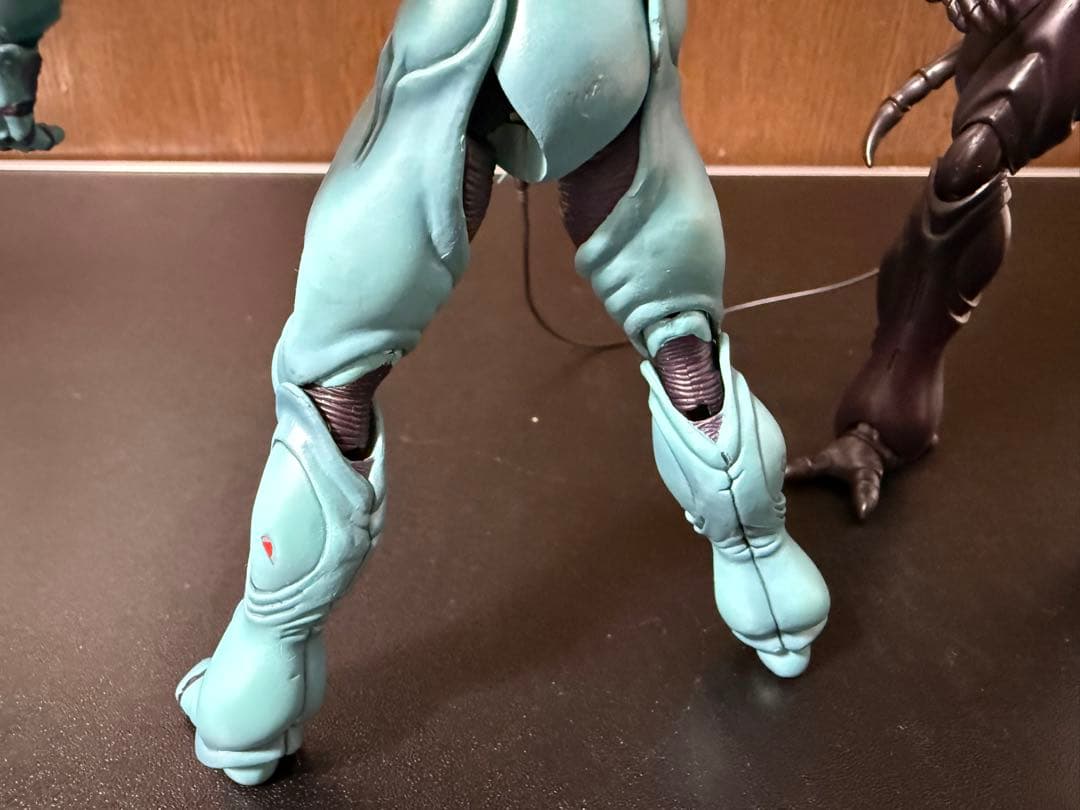 ガイバー　 強殖装甲ガイバー アプトム　フィギュア　ジャンク