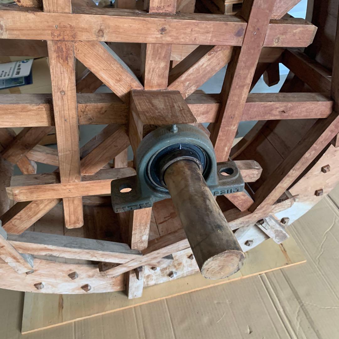 水車　【木製手作り水車】