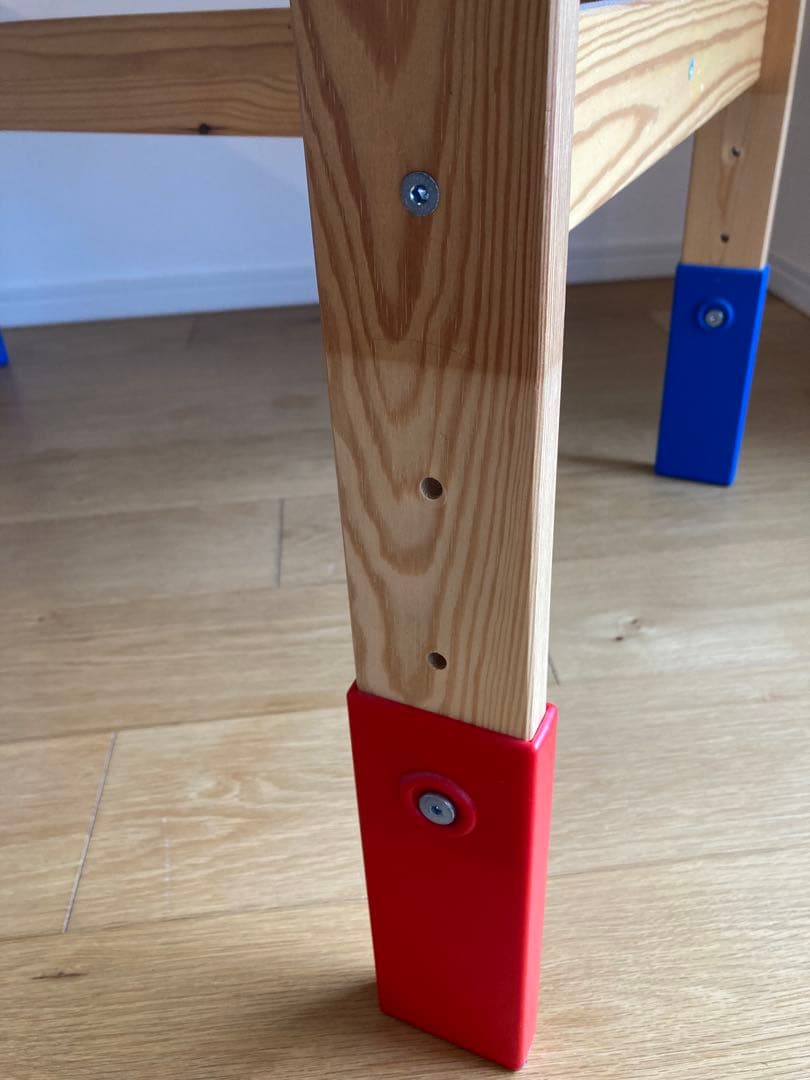 廃盤　IKEA SANSAD キッズテーブル