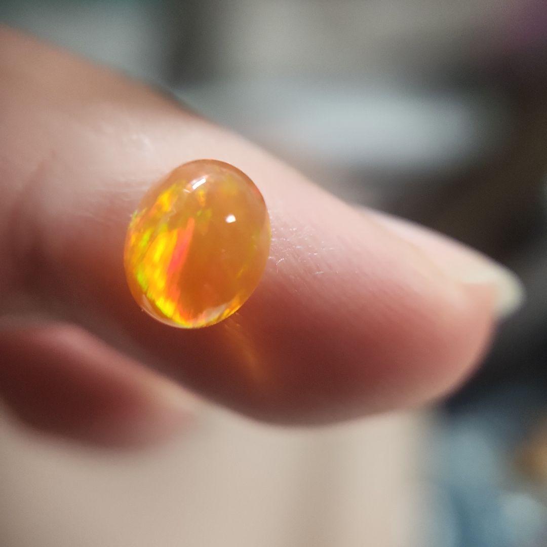 天然ファイアーオパール 1.358ct