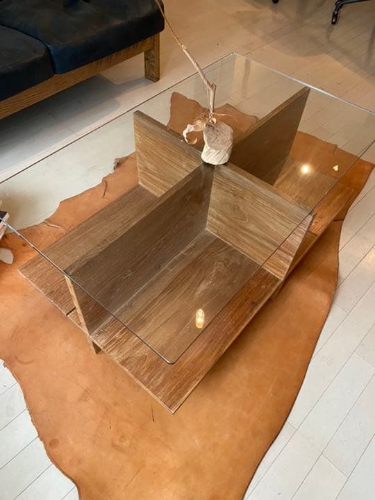 家具屋さんのローテーブル　美品