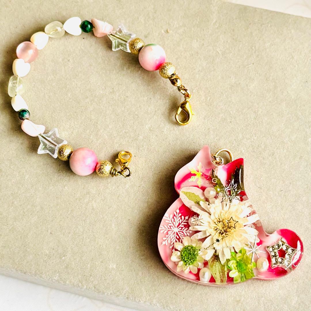 No.3127♡ドライフラワー♡天然石♡にゃんこ♡レジンチャーム