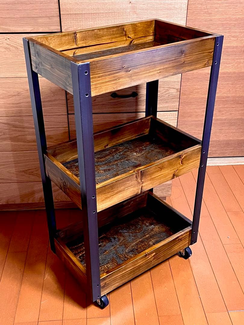 キャスター付き3段ワゴン