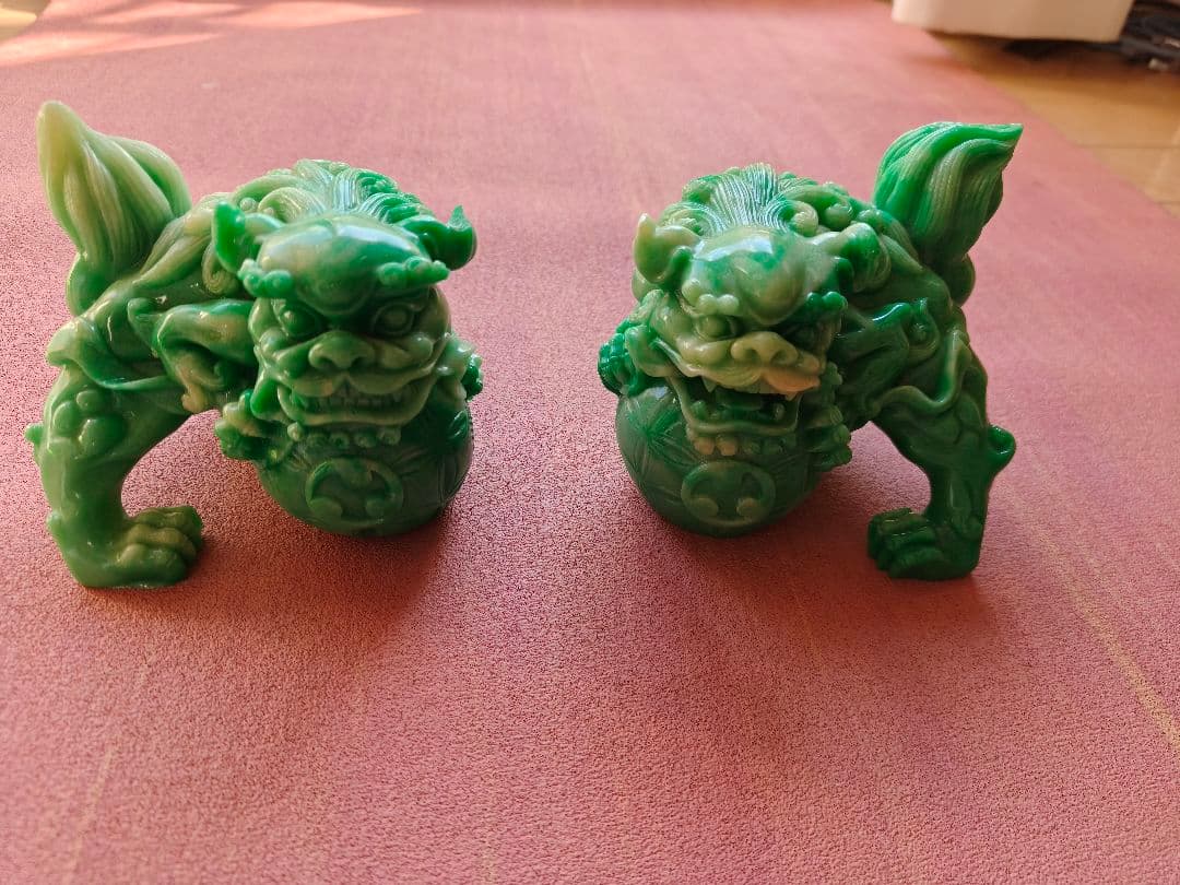 翡翠 獅子像 緑色 2体セット - メルカリ