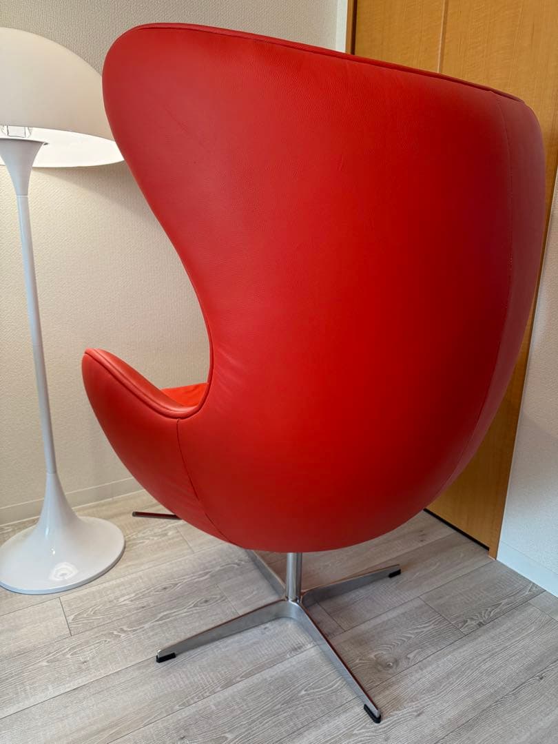 エッグチェア 赤 レザー