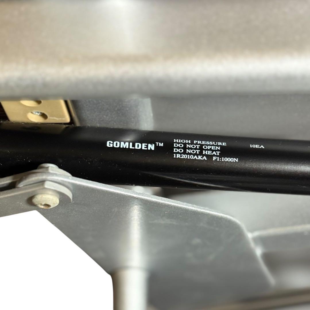 HR879 OZZIO サリスカンディ 昇降式テーブル天板拡張 油圧式