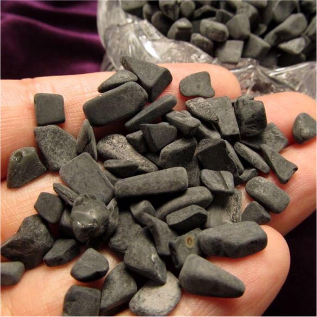 100★数量限定★話題の健康石♢遠赤外線効果【北海道産ブラックシリカ】❤️