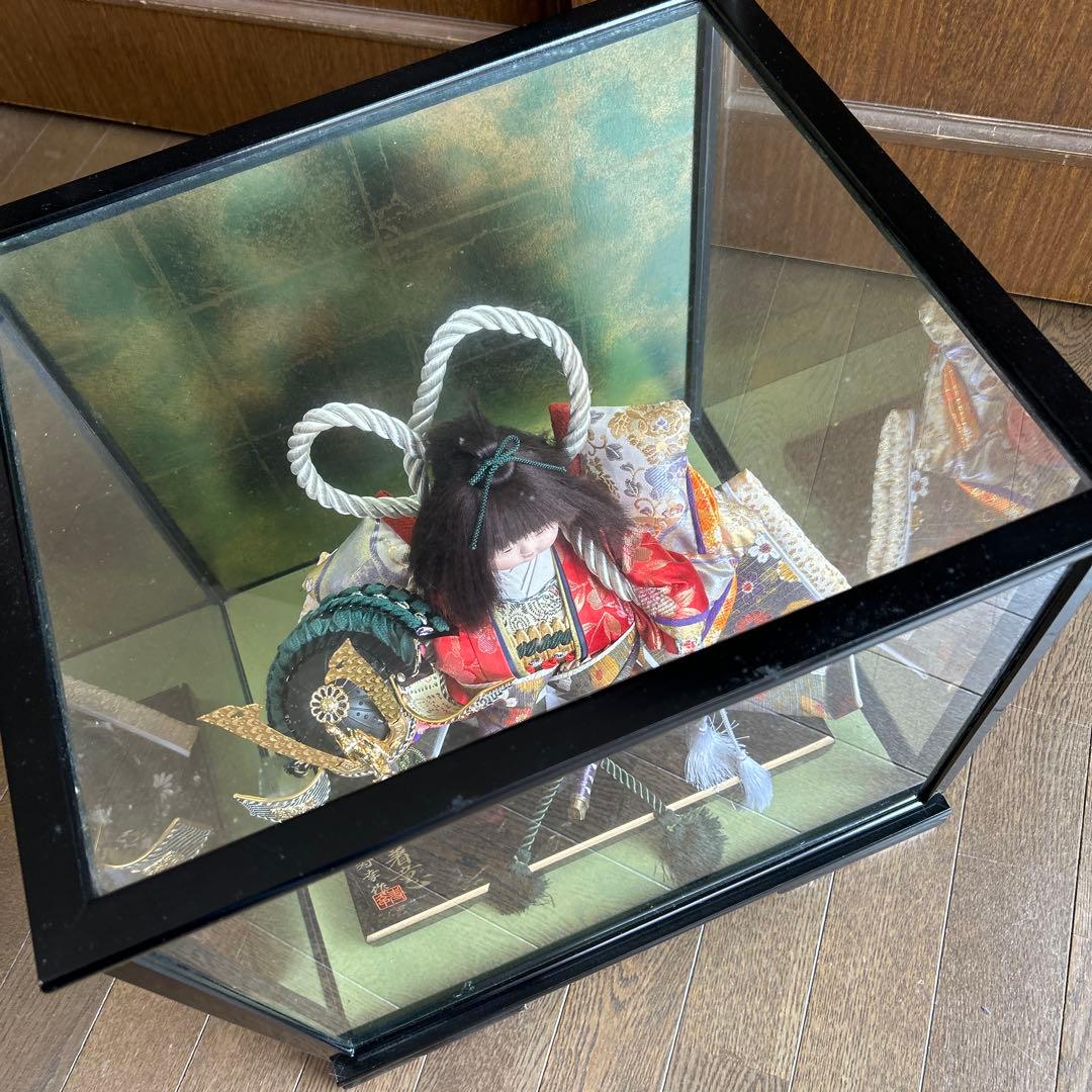 五月人形　ガラスケース入り