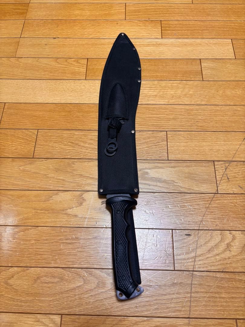 STRIKE FORCE VAMPIRE ナイフセット