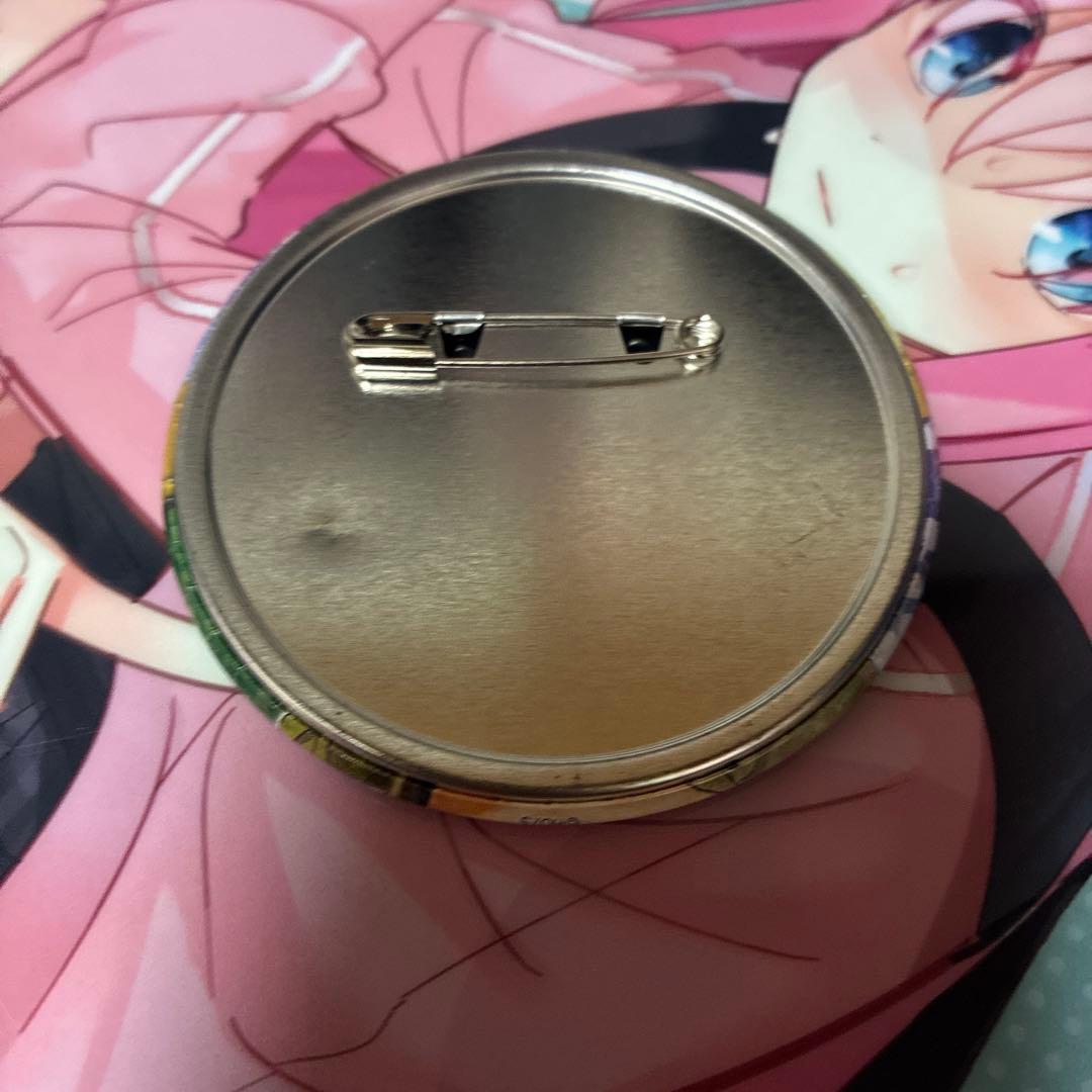 名探偵コナン 工藤新一 ホログラム缶バッジ AGF2017 黒ずみあり - メルカリ