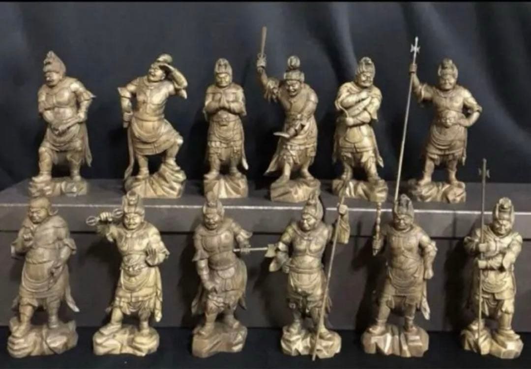 珍品 総柘植材 精密細工 古美術 時代木彫 仏教美術 薬師12神将像一式