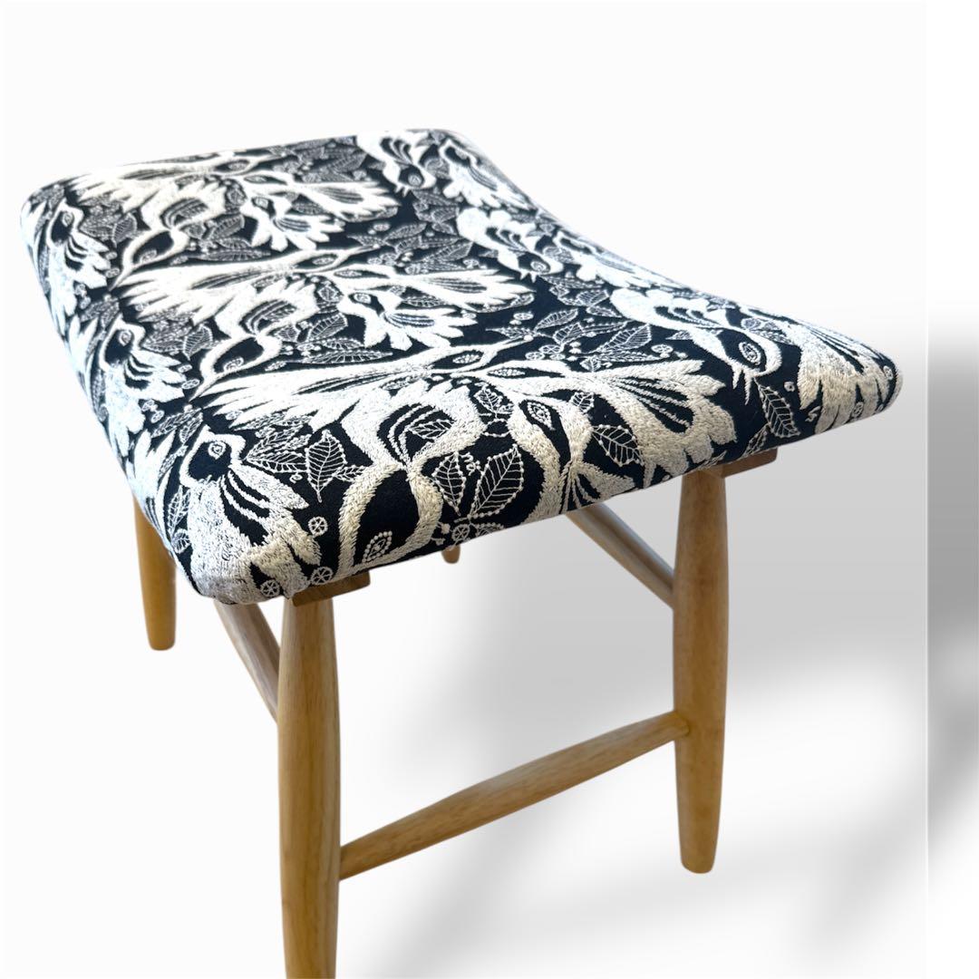 ミナペルホネン使用スツール　チェア　イス　椅子 オットマン　家具　インテリア