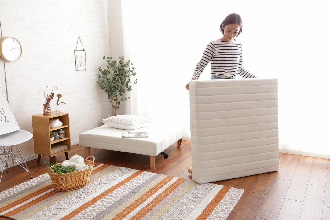 《新品・送料無料》脚付きマットレスベッド【シングル】