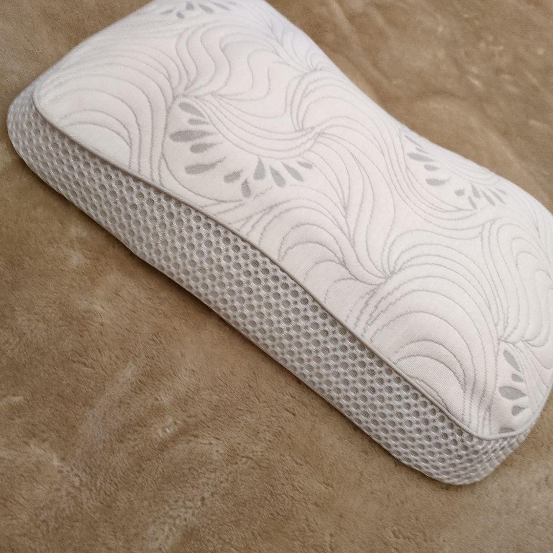 BREATHAIR　ブレスエアー　ハニカ厶ジェルマット枕　カバー付き　2個セット